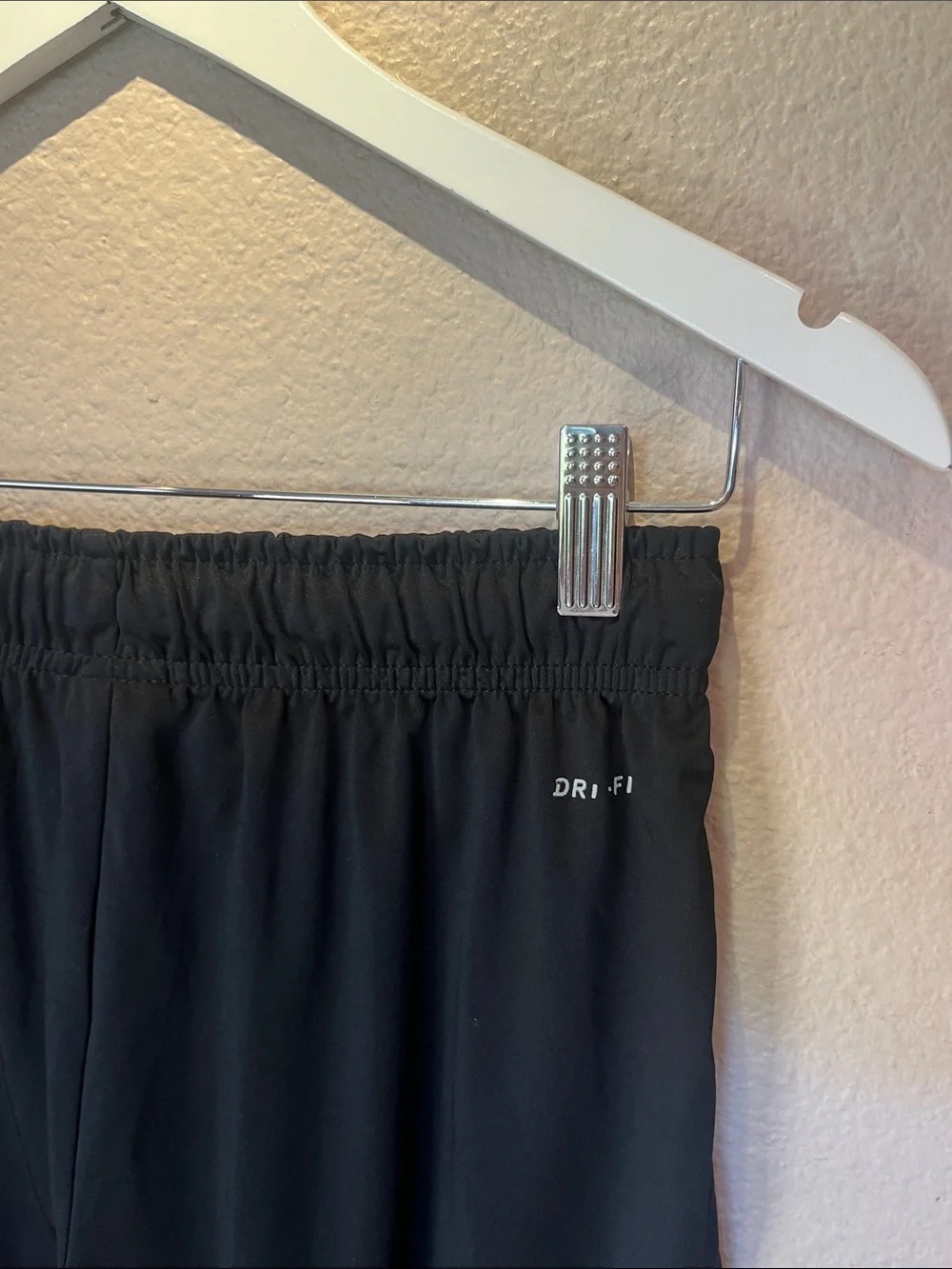 Nike Boys Shorts Size Large Black Orange Logo